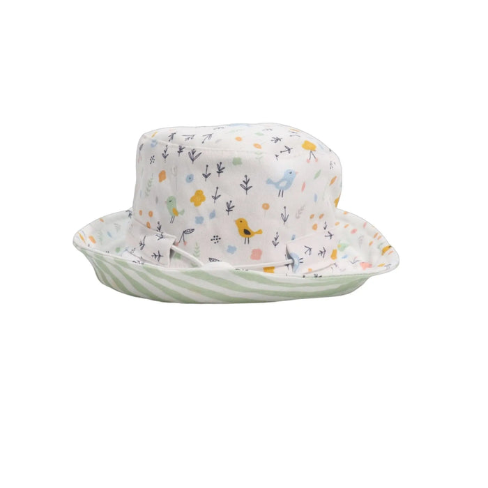 Bucket hat with Tweety Bird print in soft pastel colours for babies and toddlers.