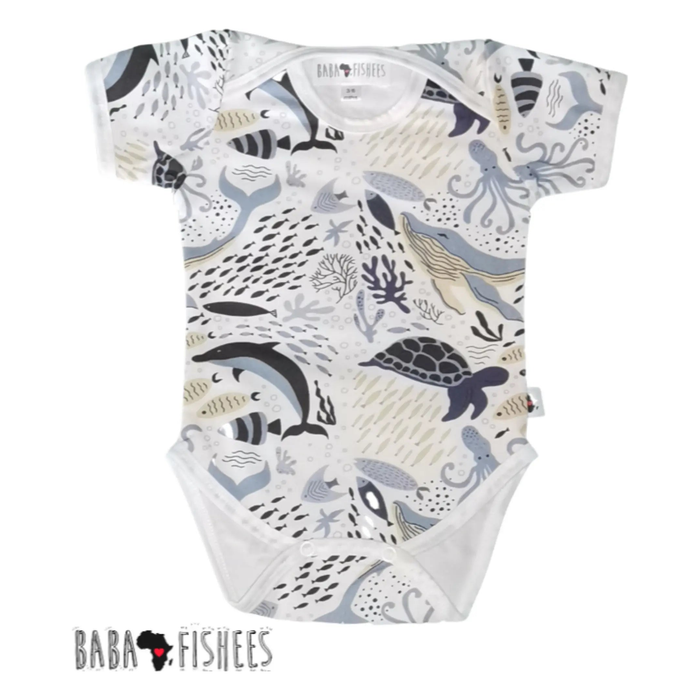 CLASSIC ONESIE - SS - AFRICAN SEA WORLD BABAFISHEES