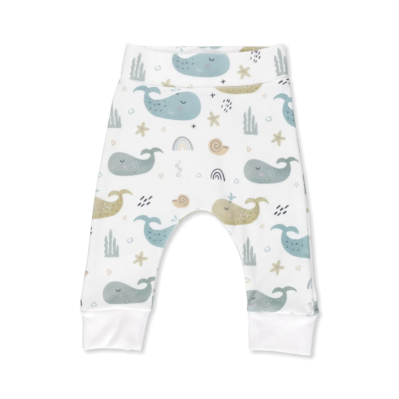 CUFF PANTS - WHALES ON WHITE BABA FISHEES